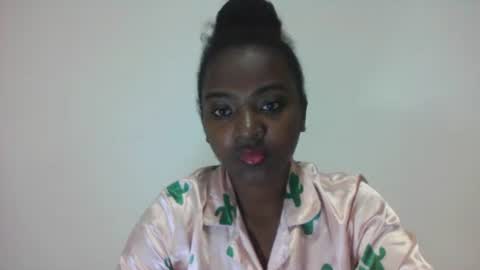 tomboasy online show from 09.11.25
