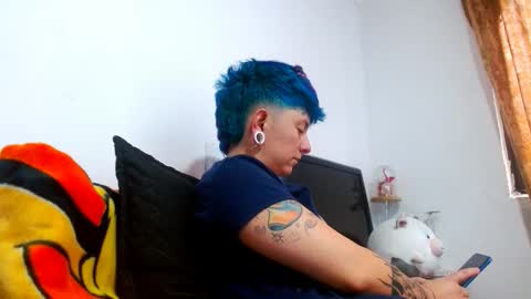 Blue online show from 06.10.26
