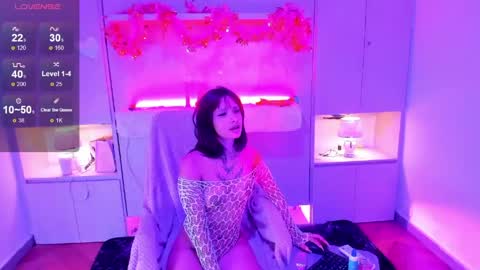 Snapshot of tomiedark_ chatting on 05.08.26 KAELANI online show from 05.08.26