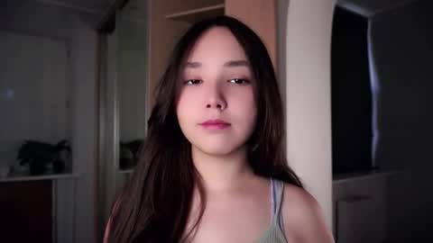 Liana online show from 09.11.25