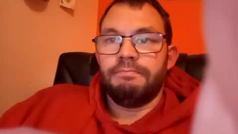 tomlaw1991 online show from 10.29.25