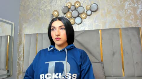 Snapshot of tomlondon_ chatting on 02.02.25 online show from 02.02.25