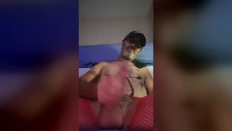 tommgunn25 online show from 06.14.26