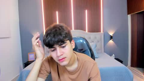 Snapshot of tommy18__ chatting on 09.20.25 Tommy  online show from 09.20.25