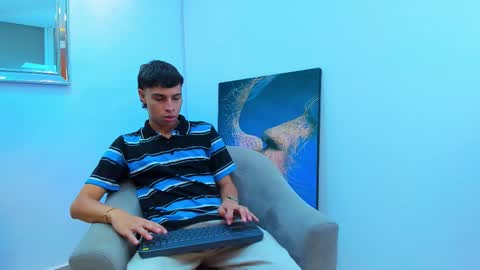 Tommy  Scott online show from 11.10.25