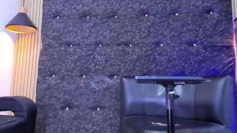 Snapshot of tommy_bigcock19 chatting on 11.09.25 tommy_bigcock19 online show from 11.09.25