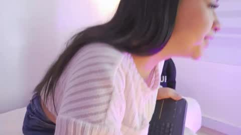 Blue  online show from 12.18.25