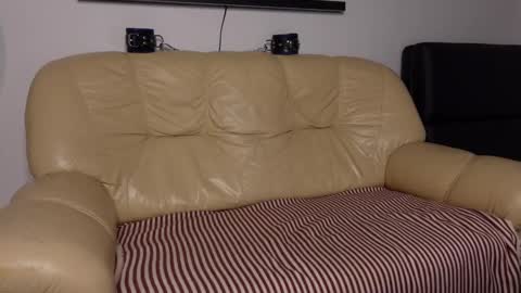 Snapshot of tommy_burnzzz chatting on 12.17.24 tommy burnzzz online show from 12.17.24