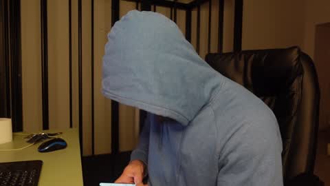 Snapshot of tommy_burnzzz chatting on 12.21.24 tommy burnzzz online show from 12.21.24