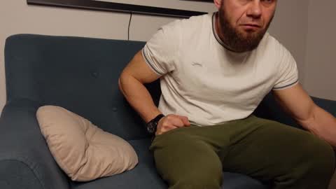 Snapshot of tommy_burnzzz chatting on 01.22.25 tommy burnzzz online show from 01.22.25