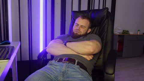 Snapshot of tommy_burnzzz chatting on 01.22.25 tommy burnzzz online show from 01.22.25