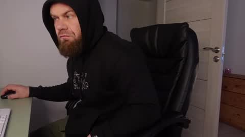 Snapshot of tommy_burnzzz chatting on 03.12.25 tommy burnzzz online show from 03.12.25