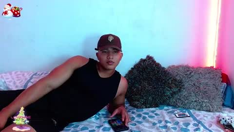 Snapshot of tommy_montana57935 chatting on 12.17.24 tommy and merida online show from 12.17.24