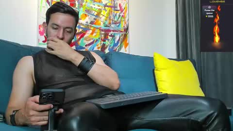 Snapshot of tommy_raym0ndg chatting on 03.08.25 tommy_raym0ndg online show from 03.08.25