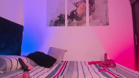 Snapshot of tommy_steelee chatting on 09.25.25 Tommy online show from 09.25.25