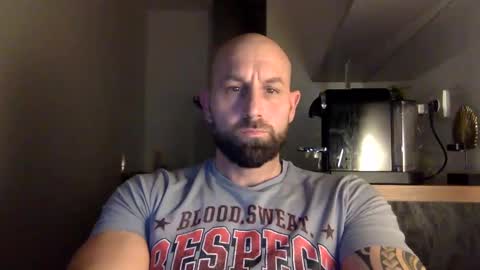 Thomas Fit online show from 01.11.25