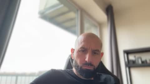 Thomas Fit online show from 02.12.26