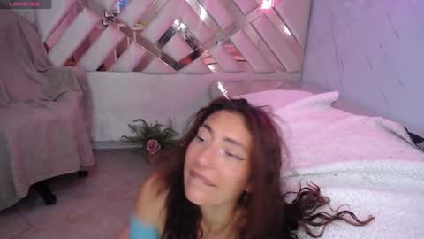 leyla  online show from 12.20.24