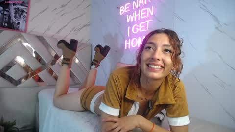 leyla  online show from 12.31.24