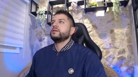 Sr. Thomas online show from 02.10.25