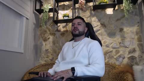 Sr. Thomas online show from 02.14.25