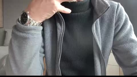 Snapshot of tomtotal chatting on 03.28.26 Tom online show from 03.28.26