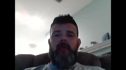 Snapshot of tongueurclit4u chatting on 09.26.25 i need your wet pussy online show from 09.26.25