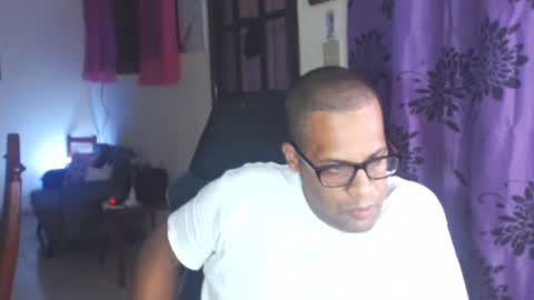 Antonio online show from 01.07.25