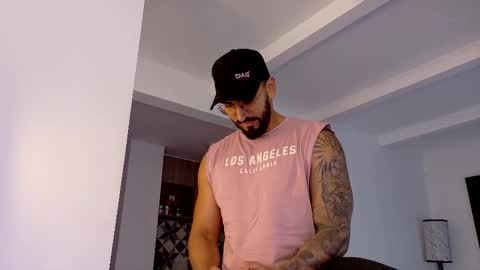 tony muscle1 online show from 01.15.26