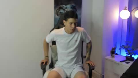 tony_petrov online show from 11.11.25