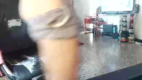 Tonylatinsex online show from 10.29.25