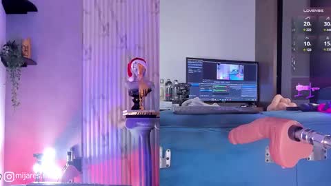 Snapshot of tonysears__ chatting on 12.31.24 Call me Tony Instagram - X - Tonymjr online show from 12.31.24