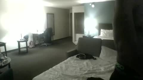 toochillcouple420 online show from 11.08.25