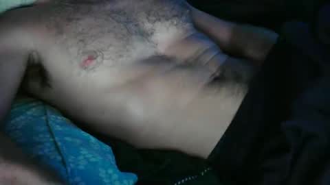 Snapshot of toocloudy chatting on 10.02.25 toocloudy online show from 10.02.25