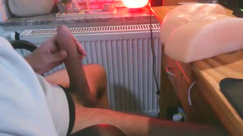 Snapshot of toohugeandstonedxoxo chatting on 09.16.25 toohugeandstonedxoxo online show from 09.16.25