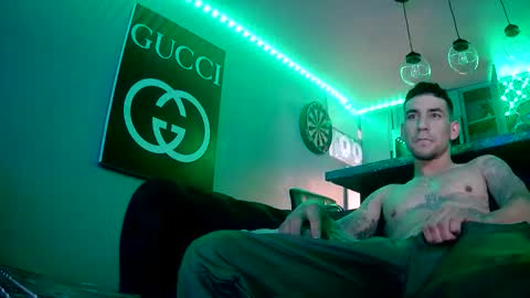 Snapshot of toomuchsmoke chatting on 01.13.26 toomuchsmoke online show from 01.13.26