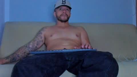 Snapshot of toonnydee chatting on 01.13.25 Tony Dee online show from 01.13.25