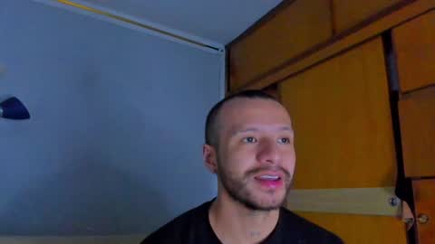 Snapshot of toonnydee chatting on 01.16.25 Tony Dee online show from 01.16.25