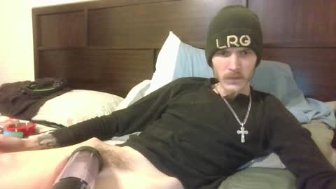 Snapshot of tootall803 chatting on 01.16.25 TooTall803 online show from 01.16.25