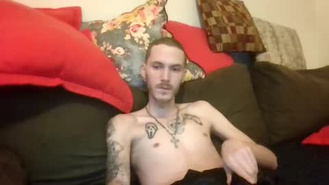 Snapshot of tootall803 chatting on 09.25.25 TooTall803 online show from 09.25.25