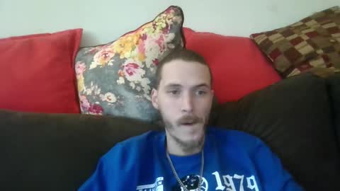 Snapshot of tootall803 chatting on 10.03.25 TooTall803 online show from 10.03.25