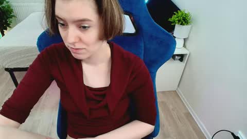 Snapshot of topcranberry chatting on 09.27.25 topcranberry online show from 09.27.25