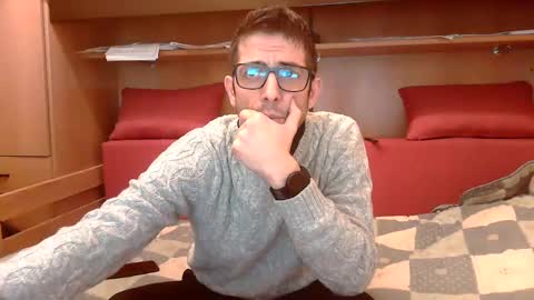 Snapshot of topg84 chatting on 02.15.25 Topg84 online show from 02.15.25