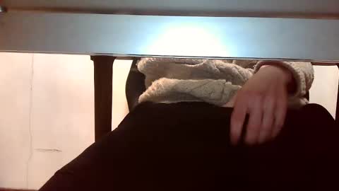 Snapshot of topg84 chatting on 03.10.25 Topg84 online show from 03.10.25