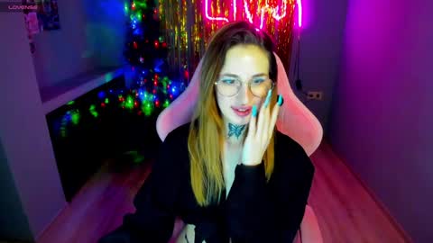 Snapshot of tora_20 chatting on 01.09.25 tora online show from 01.09.25