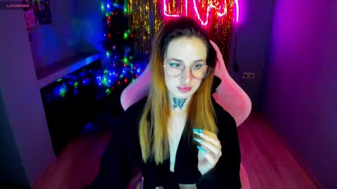 Snapshot of tora_20 chatting on 01.10.25 tora online show from 01.10.25