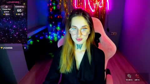 Snapshot of tora_20 chatting on 01.19.25 tora online show from 01.19.25