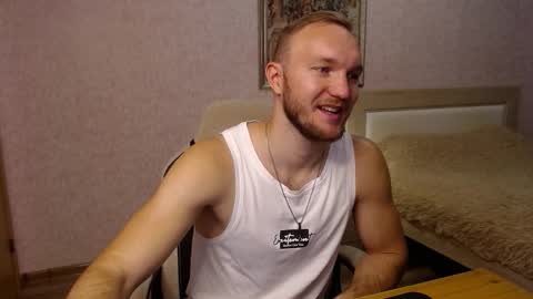 Snapshot of toress1 chatting on 10.22.25 Glebaty online show from 10.22.25