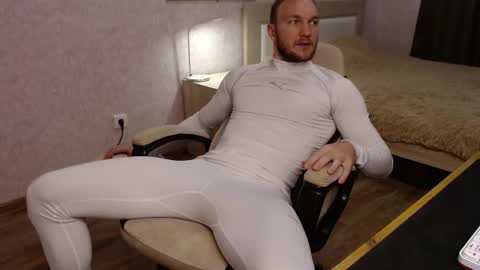 Snapshot of toress1 chatting on 11.01.25 Glebaty online show from 11.01.25