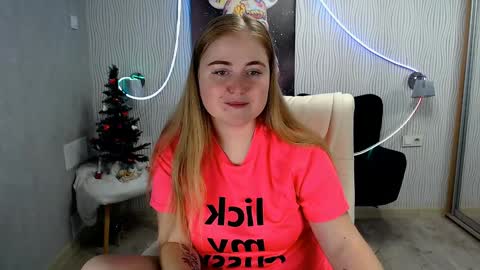 tori_blond online show from 12.23.24